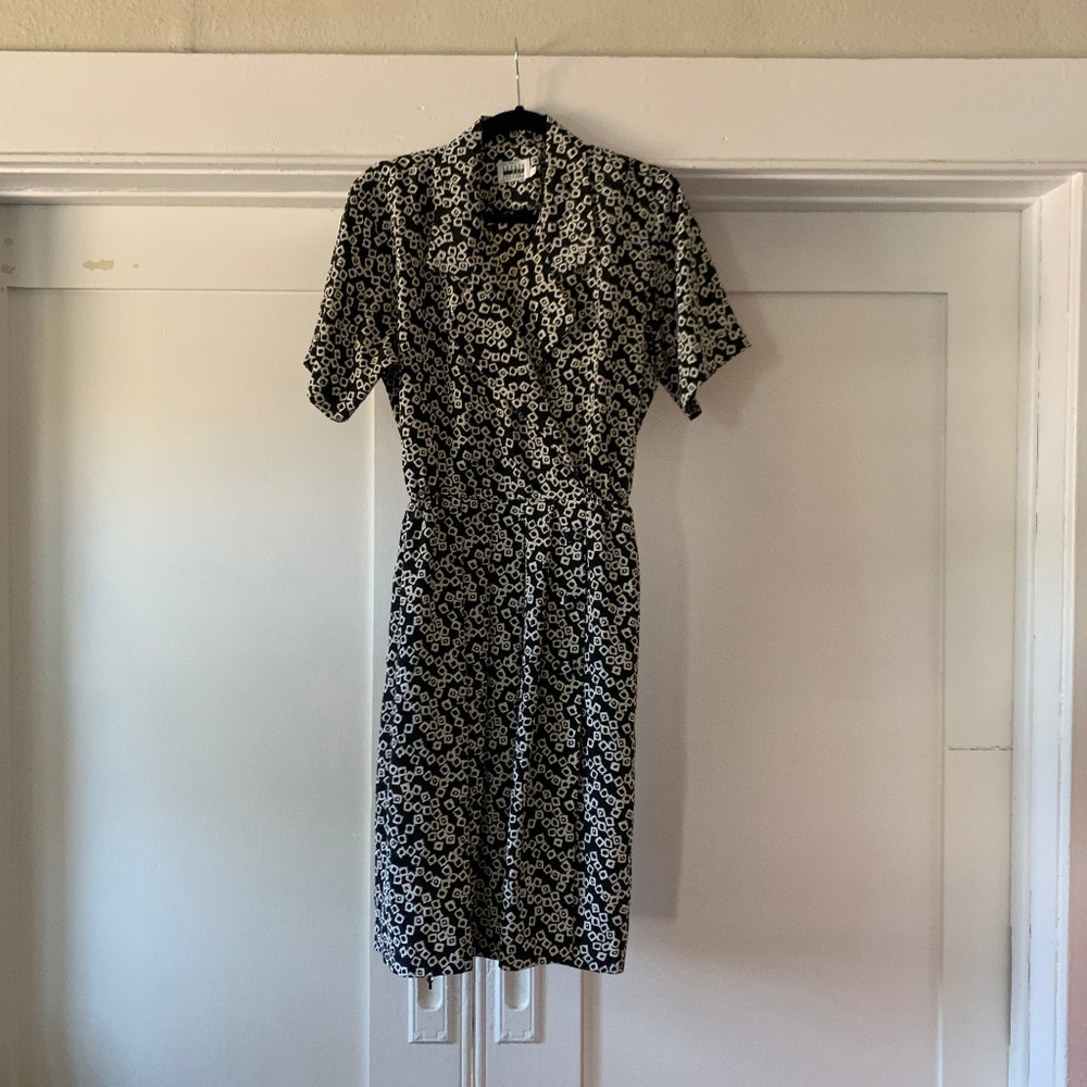 Vintage Abstract Leslie Fay Wrap Dress